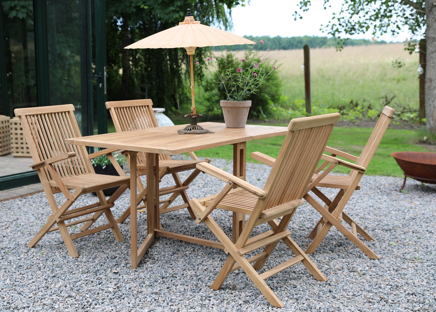 Saltö stol med armlener - Teak Saltö stol med armlener - Teak
