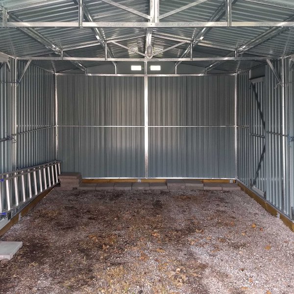 Garasjesett i metallplate 23 m� dobbeld�r garasjeport premium