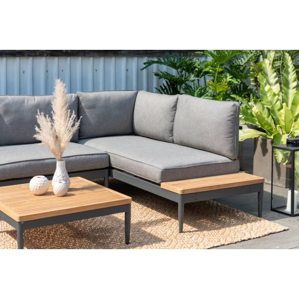 Livsstil Hage Topaz salonggruppe med divan - Grå/teak Livsstil Hage Topaz salonggruppe med divan - Grå/teak