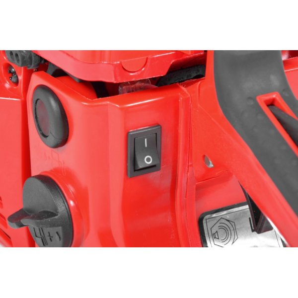 Bensindrevet motorsag med 39 cm blad - 56CC Bensindrevet motorsag med 39 cm blad - 56CC