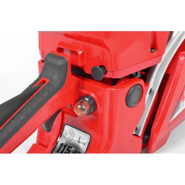 Bensindrevet motorsag med 39 cm blad - 56CC Bensindrevet motorsag med 39 cm blad - 56CC