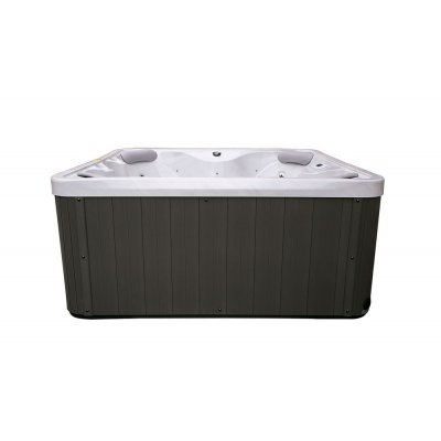 spabad-pure-4-personer-43995-boblebad-ute-hjemfint-no