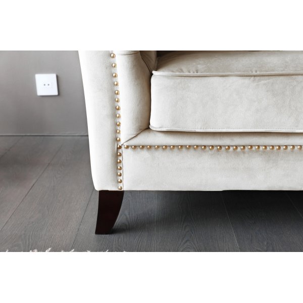 Lenestol i chesterfield beige fløyel - Milton Lenestol i chesterfield beige fløyel - Milton