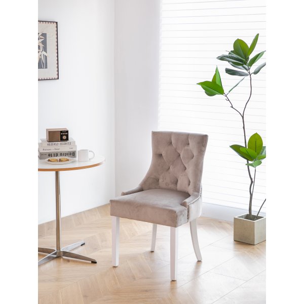 Tuva spisestol i beige fl�yel