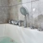 Boblebadekar 170x80cm | Isolerende akryl av h�y kvalitet | BK-001 Venstre