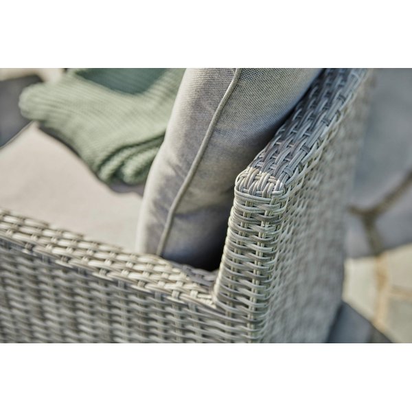 Moreno Loungegruppe med bord 3+1+1 - Lysegrå Moreno Loungegruppe med bord 3+1+1 - Lysegrå