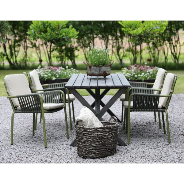 Spisegruppe Scottsdale: bord 150 cm inkludert 4 stk. stabelbare grønne Lincoln-stoler Spisegruppe Scottsdale: bord 150 cm inkludert 4 stk. stabelbare grønne Lincoln-stoler