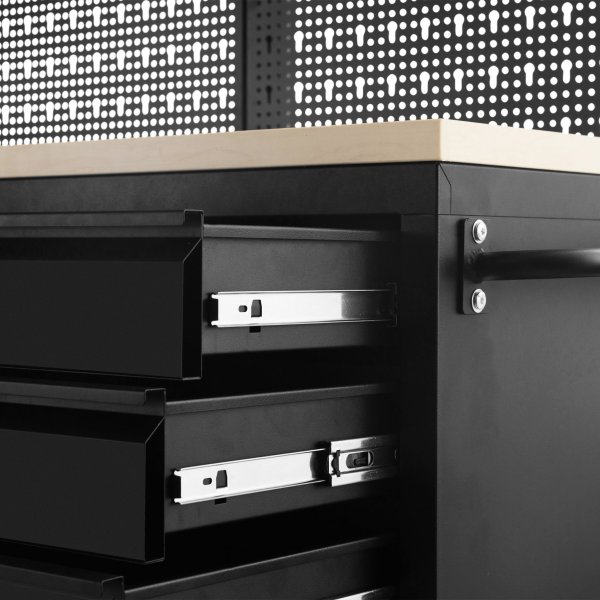 Komplett garasjeinnredning p� hjul