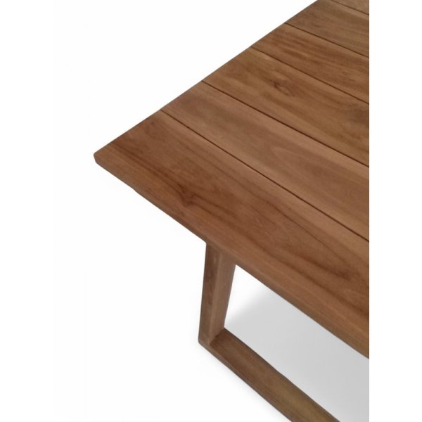 Saltö spisebord i teak - 180x100 cm Saltö spisebord i teak - 180x100 cm
