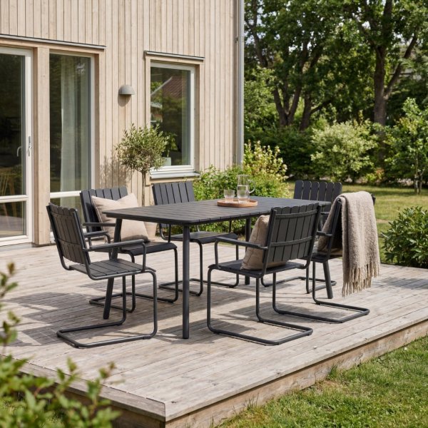 Holmsund spisegruppe svart 6 stoler 150x90 cm + M�belpleie