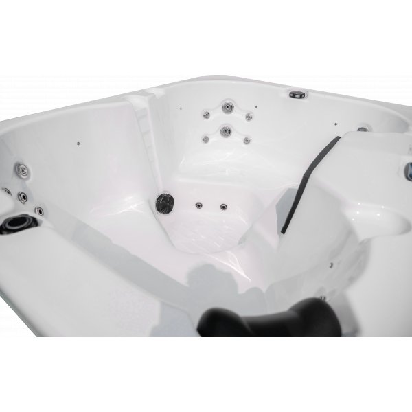 Aurora boblebad - 4 seter (200×155 cm) Aurora boblebad - 4 seter (200×155 cm)