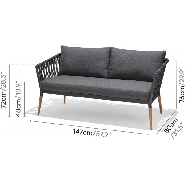 Livsstil Hage utegruppe Ipanema med sofa, 2 lenestoler og salongbord - Grå / Teak / Olefin Livsstil Hage utegruppe Ipanema med sofa, 2 lenestoler og salongbord - Grå / Teak / Olefin
