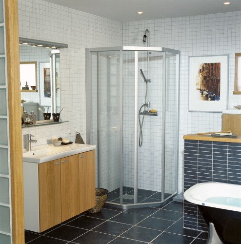 If� Solid SVP, femkantet dusjvegg