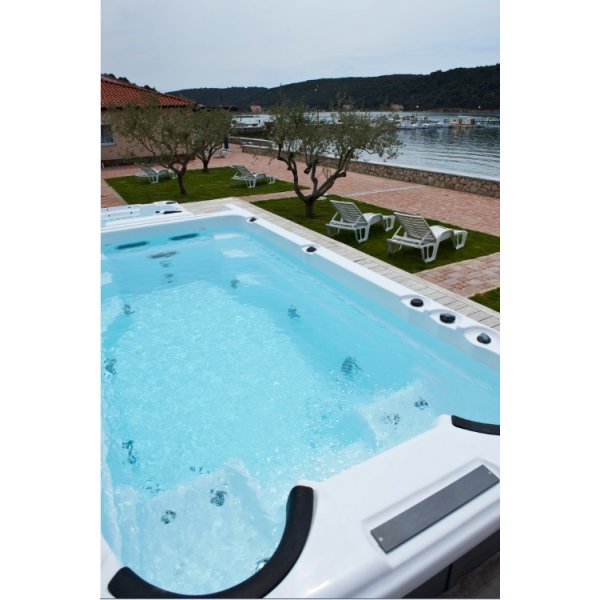 Swimspa Flood 859 Swimspa Flood 859