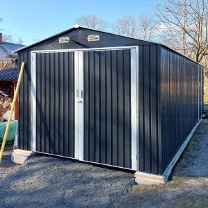 Garasje i metallplate 18 m² | Dobbeldør | Komplett sett Garasje i metallplate 18 m² | Dobbeldør | Komplett sett